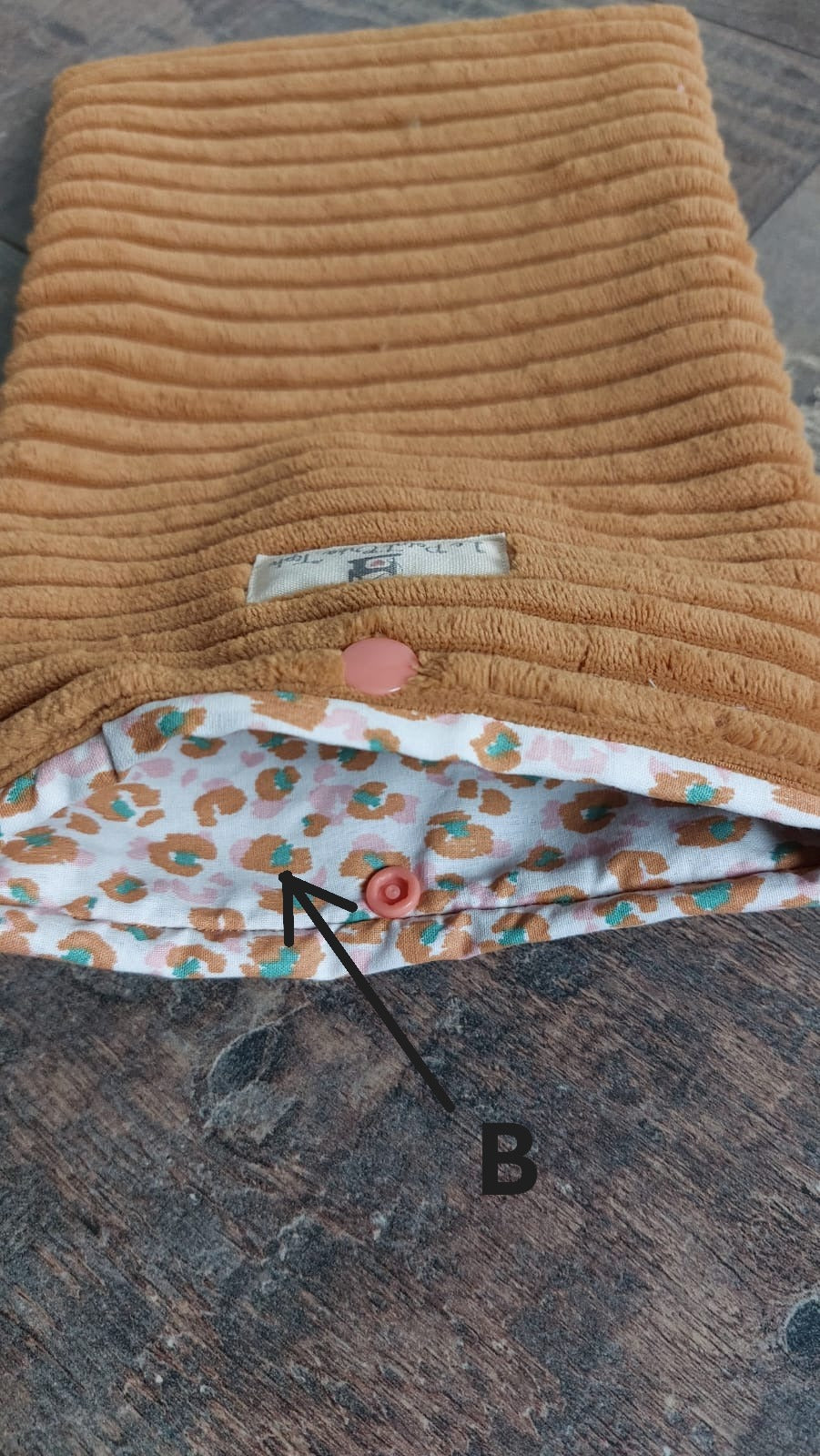 Personnaliser sa pochette à livre