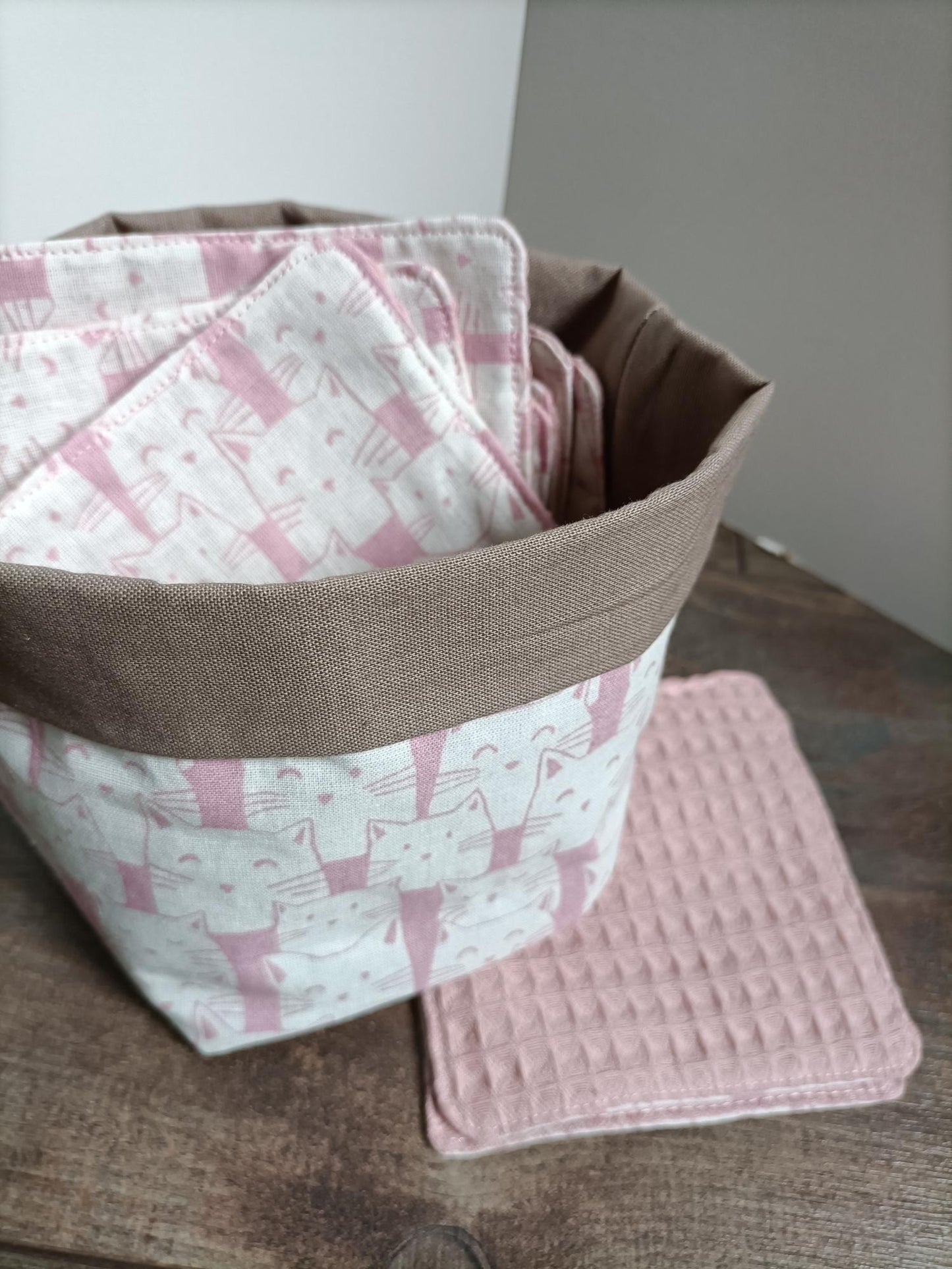 10 lingettes lavables bébé avec son panier