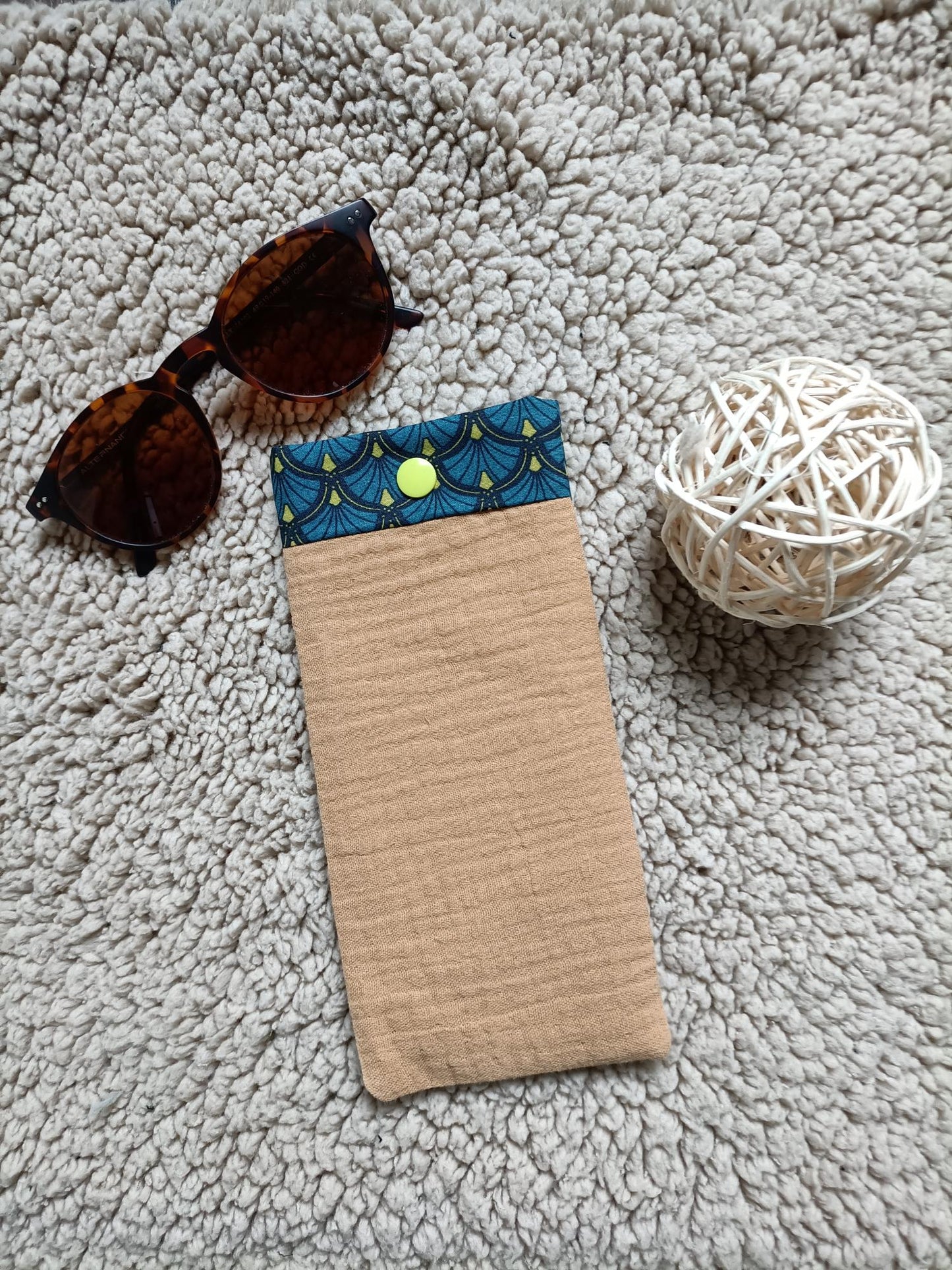 Étui à lunettes