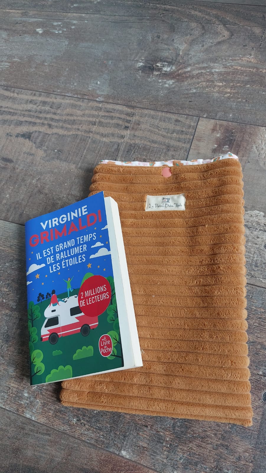 La pochette à livre