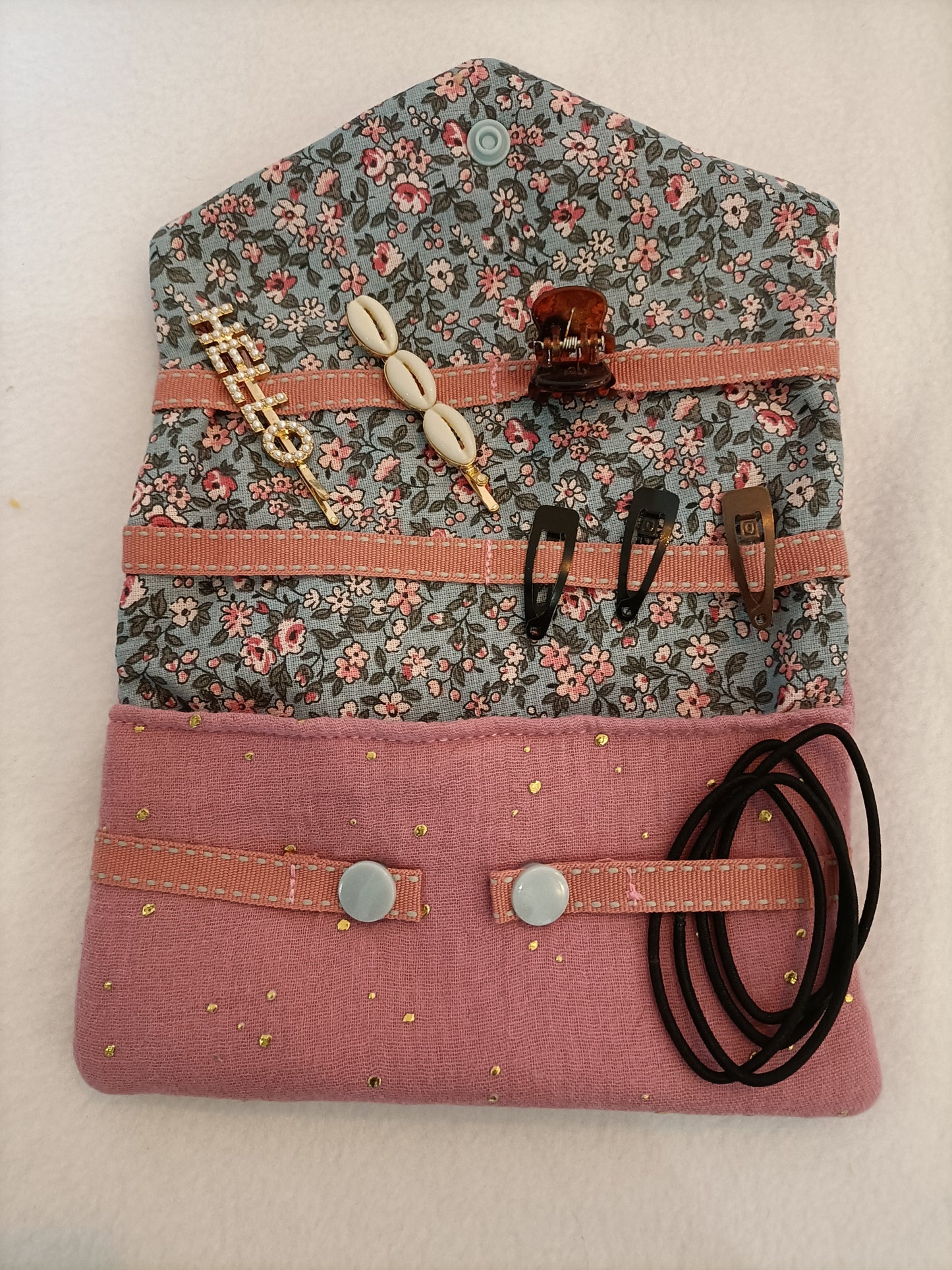 Pochette à barrettes & accessoires de coiffure